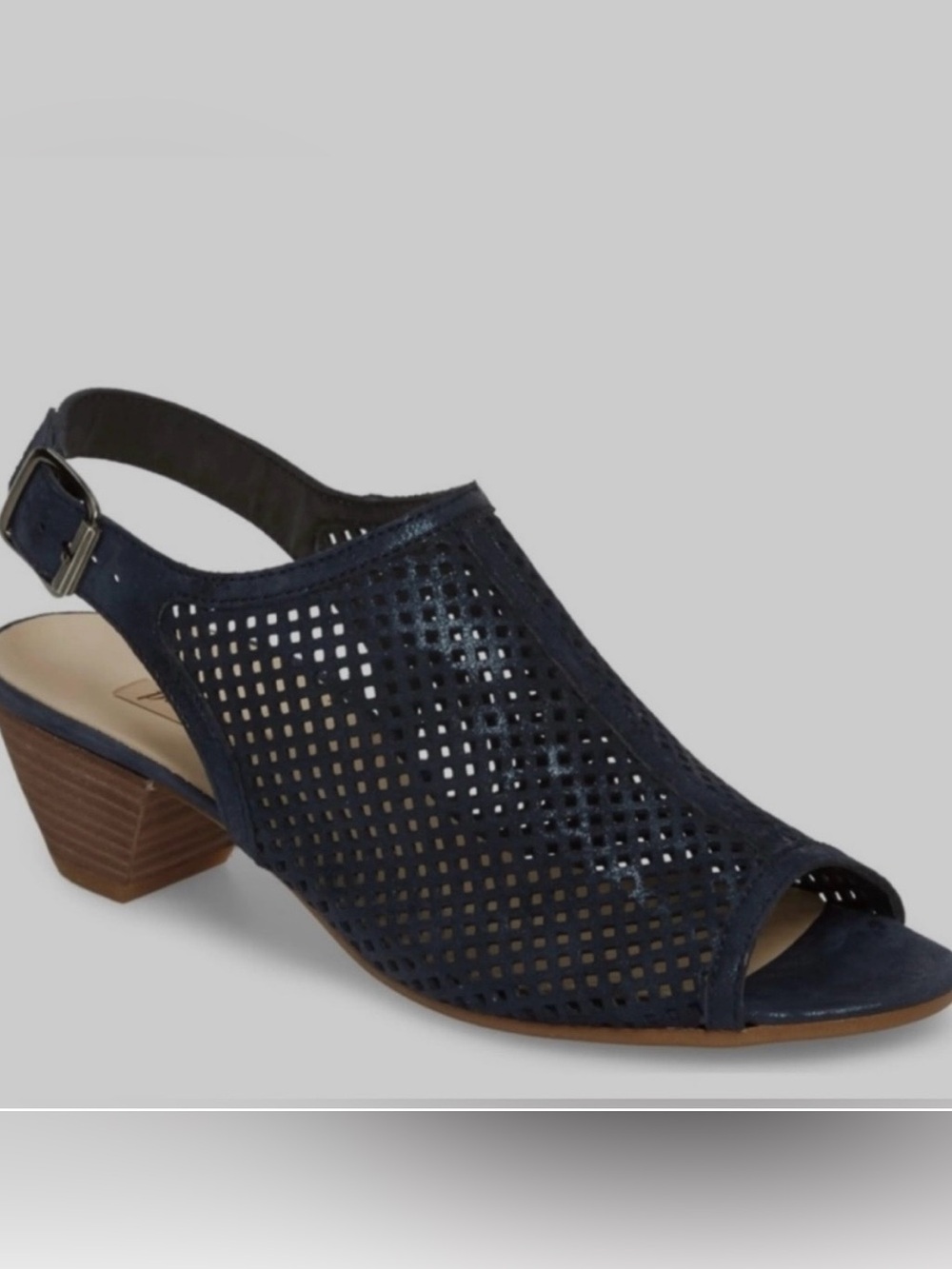 Paul Green Lois
Navy Peep Toe Perforated Low
Slingback Sandals US 7.5